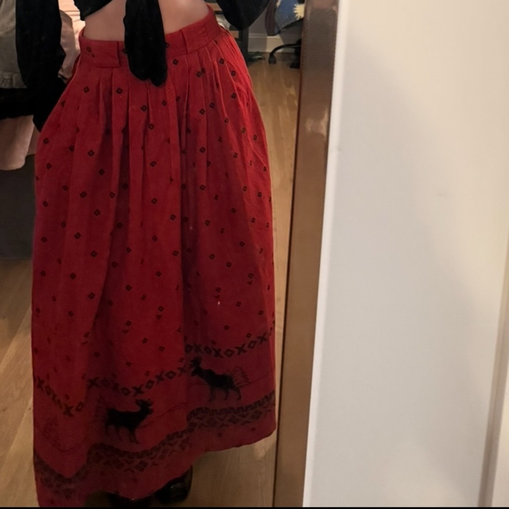 Ralph Lauren 1980s Vintage Red Christmas Winter Reindeer Maxi Skirt